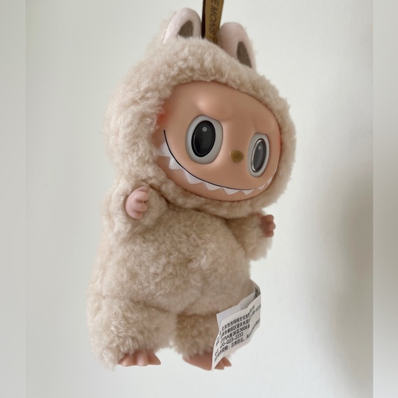 🤍PopMart Macaron Soymilk Labubu - discontinued🤍 - Picture 4 of 8